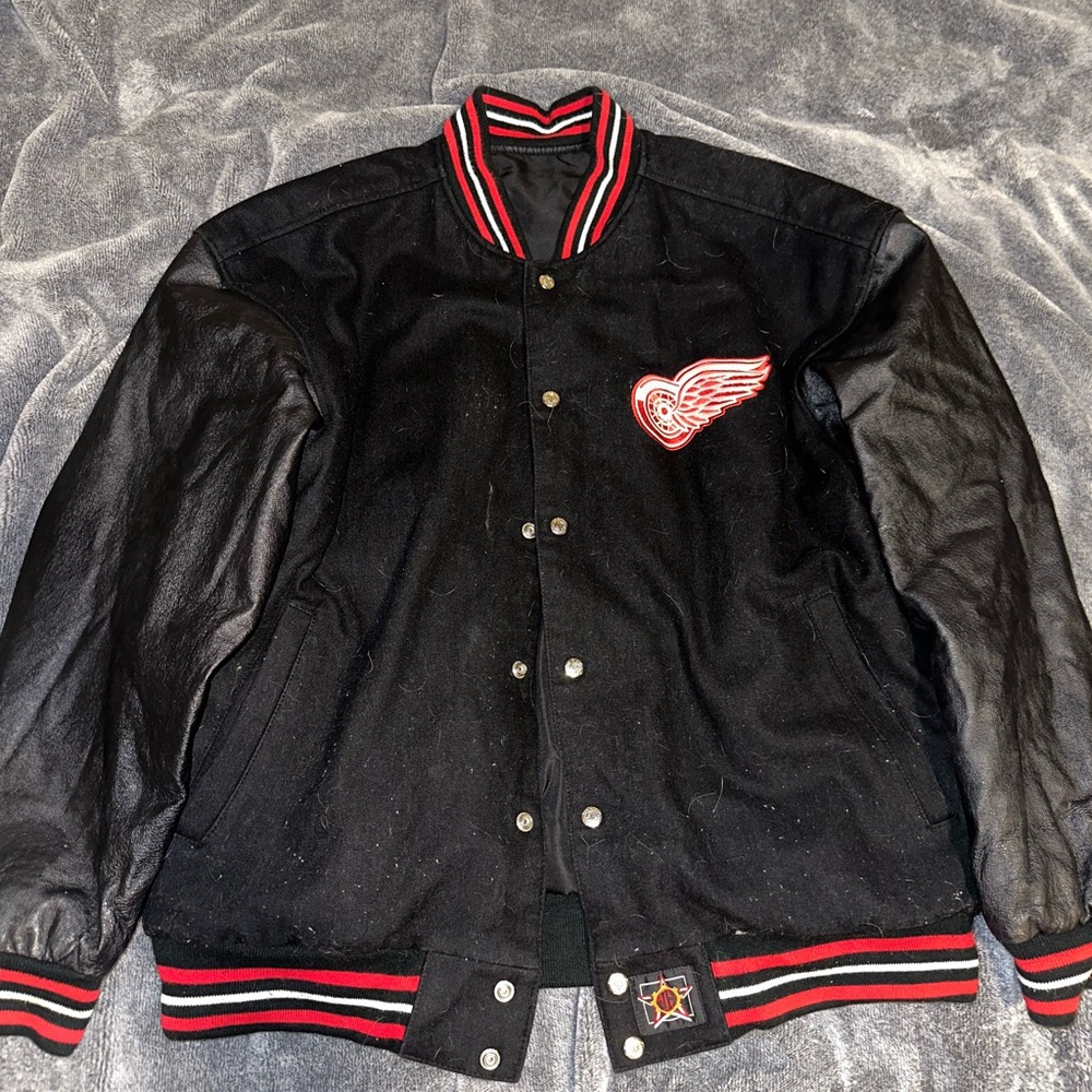JH Designs Vintage Detroit Red Wings Reversible Varsity Bomber Jacket